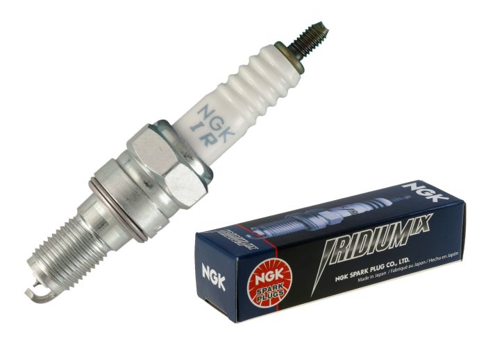 NGK 7556 IMR9E-9HES LASER IRIDIUM SPARK PLUG 12.7MM THREAD