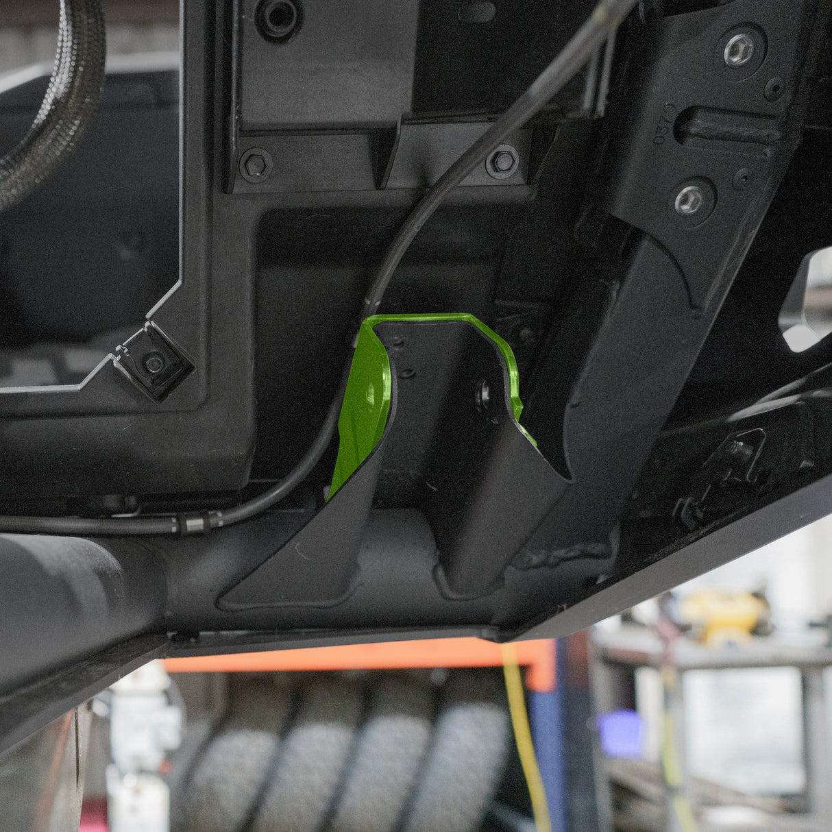 Can-Am Maverick R Trailing Arm Mount Weld-In Gusset Kit