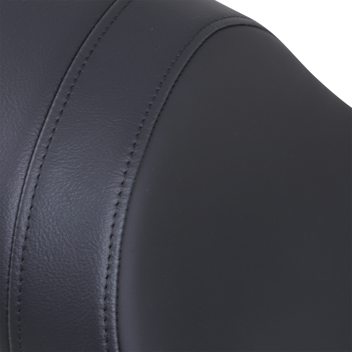 Drag Specialties Seats Predator Seat with Smooth Finish for Harley FL (1984-1999) - Part Number 0802-0401