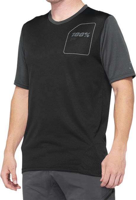 100% Ridecamp Short-Sleeve Jersey - Charcoal/Black, Part No. 40027-00007 – Compatible with Mountain Bikes and Road Bikes