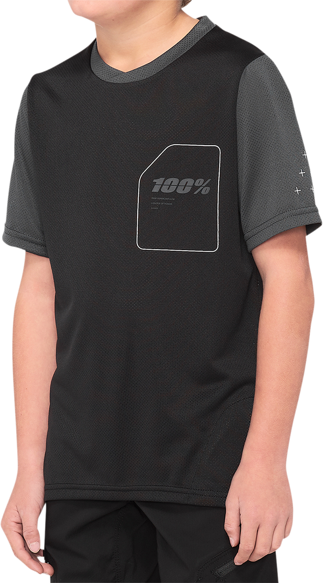 100% Youth Ridecamp Short-Sleeve Jersey - Black/Charcoal, Size Large | Compatible with BMX, Mountain Biking, and Trail Riding Vehicles