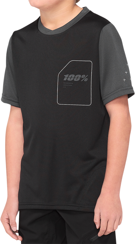 100% Youth Ridecamp Short-Sleeve Jersey - Black/Charcoal, Part No. 40031-00003, Fits Youth Bikes