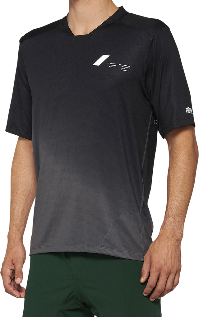 100% Celium Short-Sleeve Jersey for Mountain Bikes and Road Bikes - Black/Charcoal, Small (Part No. 40011-00000)