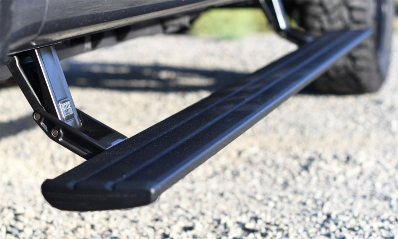 AMP Research Powerstep Smart Series Running Board for Chevy Colorado and GMC Canyon (Part #86153-01A)