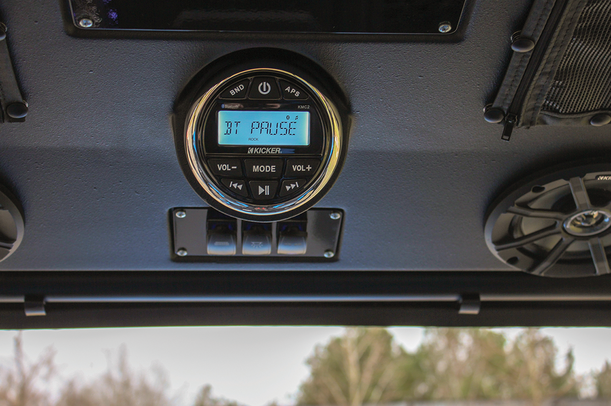 HOPPE INDUSTRIES Audio Shade with 8 Speakers 1 Subwoofer - RZR HPKT-0073A