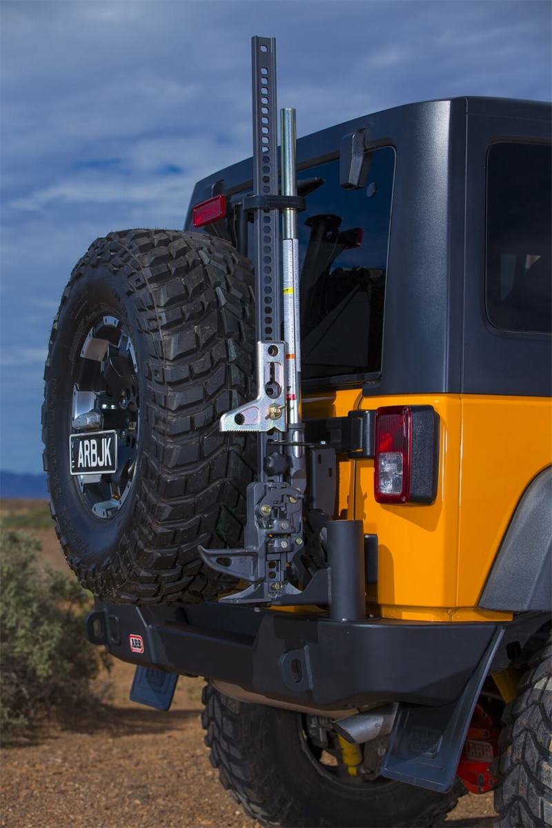 ARB W/T/Carrier Suit 5650360/370 JK Wrangler Spare Tire Carrier with Swingaway Mount