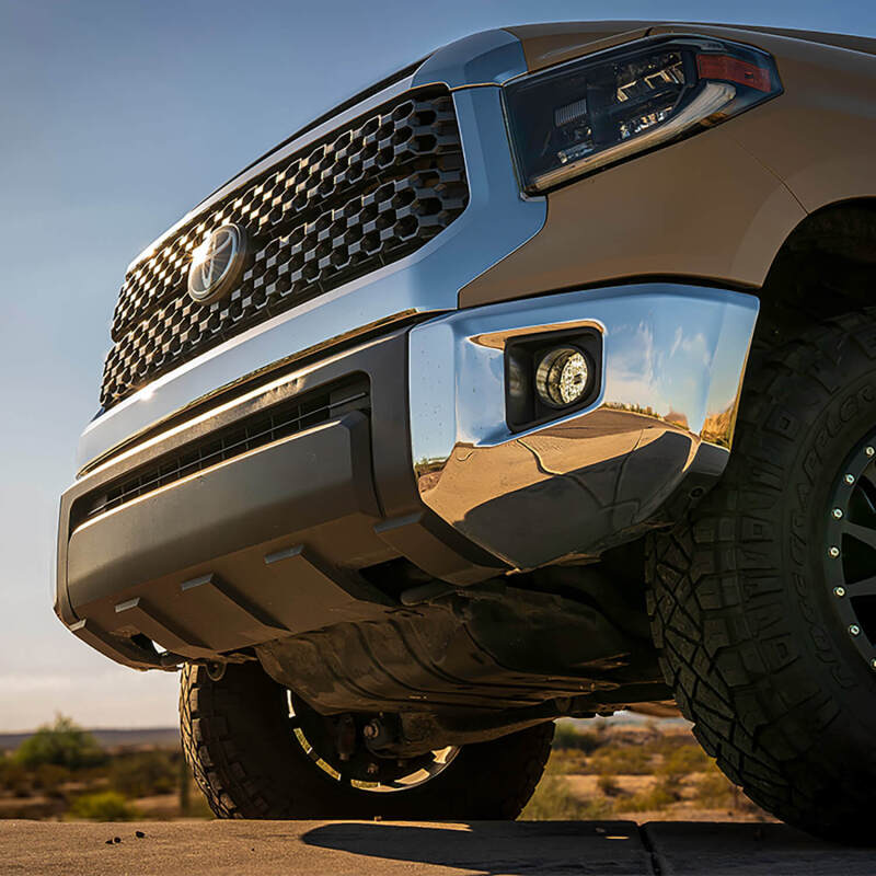 Nacho Offroad Technology Toyota Nacho SAE Only Plug & Play Fog Light Kit - White for Toyota Tundra & Tacoma