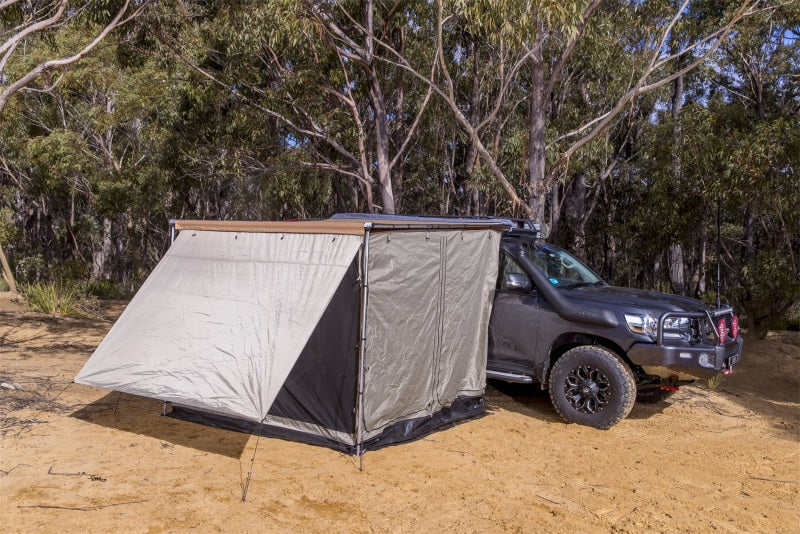 ARB Deluxe Awning Room with Floor for 8.2ft x 8.2ft Awnings - 98 x 98 Inches