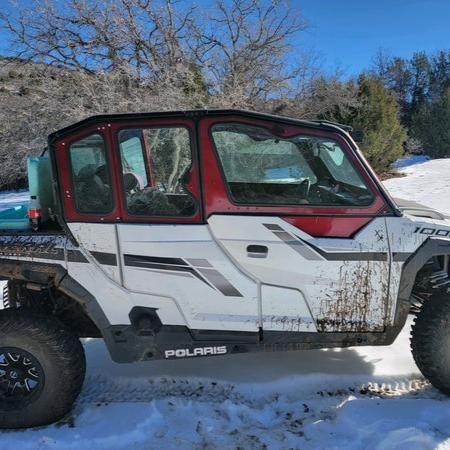 Polaris General-4 (2018+) Enclosure (Factory Doors)