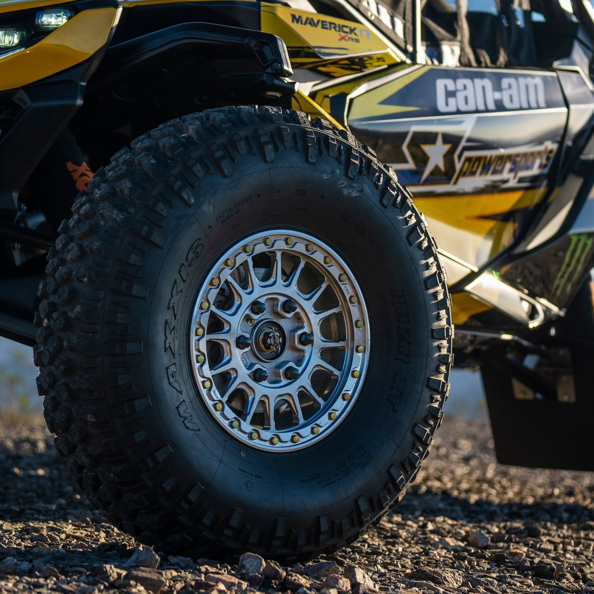 カナメミット KS436 Impact UTV Forged Beadlock Wheel | KMC – Kombustion Motorsports