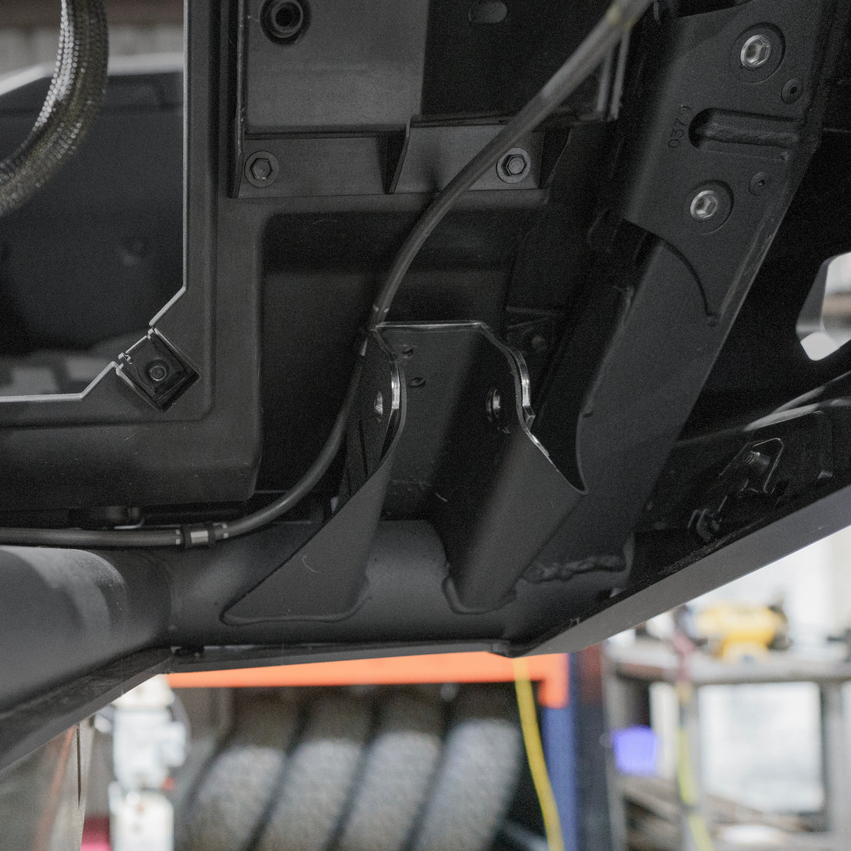 Can-Am Maverick R Trailing Arm Mount Weld-In Gusset Kit
